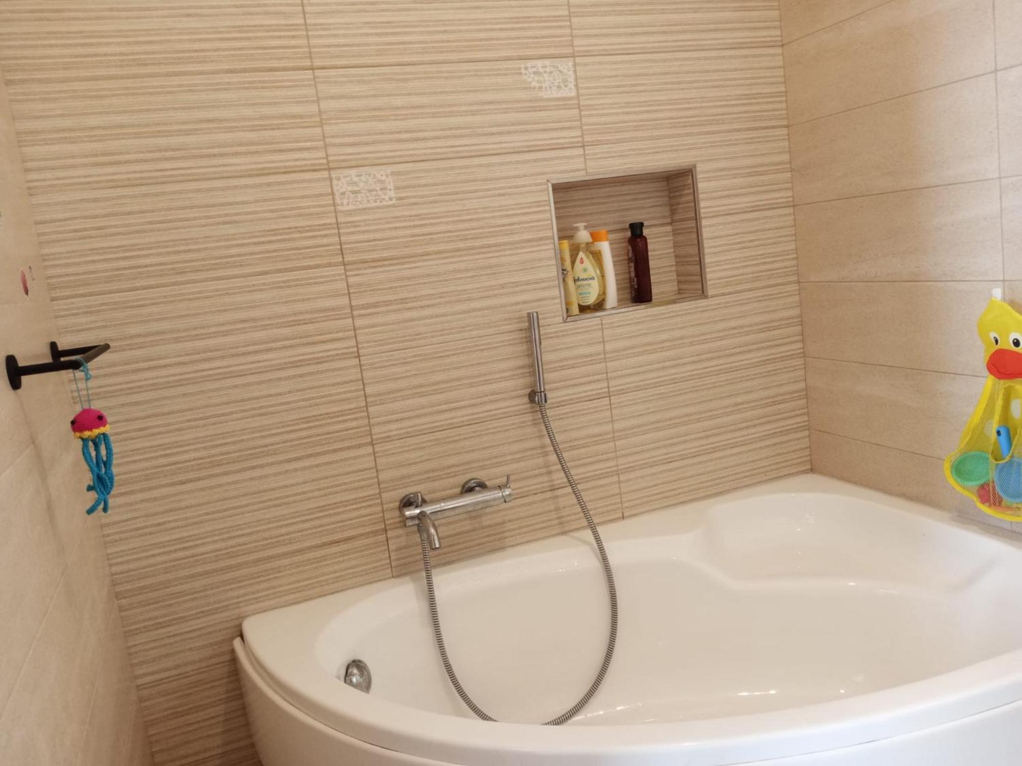 Pink Fairy Paradise Penthouse, 10mins From The 公寓 Mellieħa