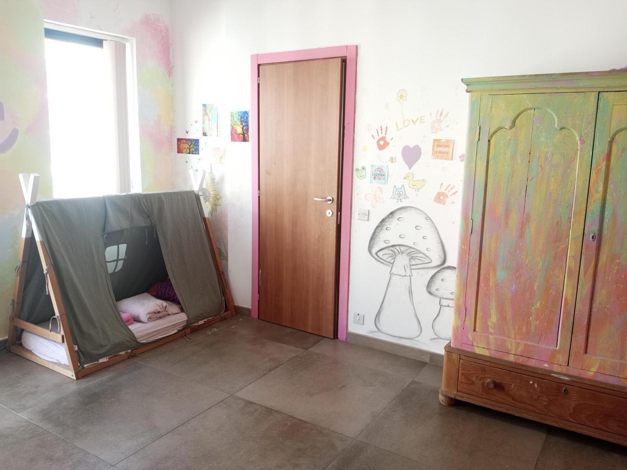 Pink Fairy Paradise Penthouse, 10mins From The Mellieħa